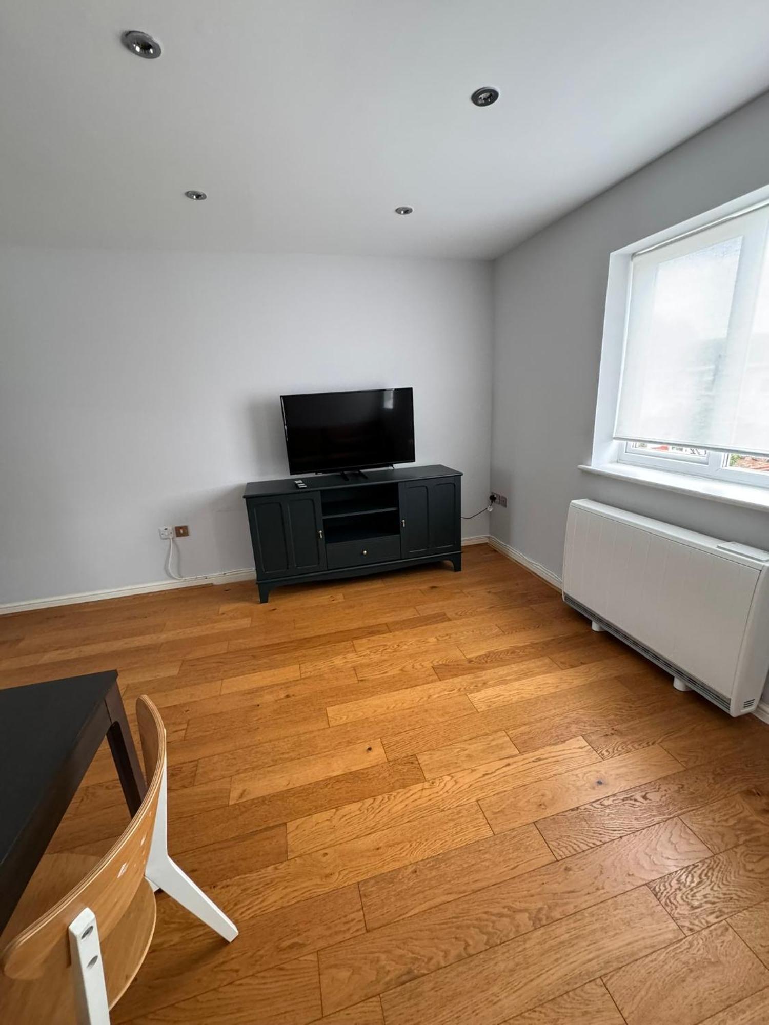 2-Bedroom Flat Walking Distance To Excel London - Perfect Location! Экстерьер фото